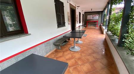 PORTE DI PINEROLO - locale con CANNA FUMARIA 