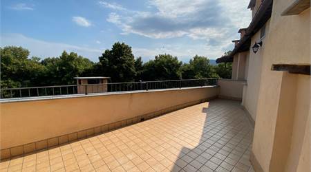 PINEROLO CENTRO ESCLUSIVO ATTICO. Termoautonomo