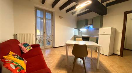 PINEROLO CENTRO -Monolocale arredato a NUOVO, condominiali incluse!